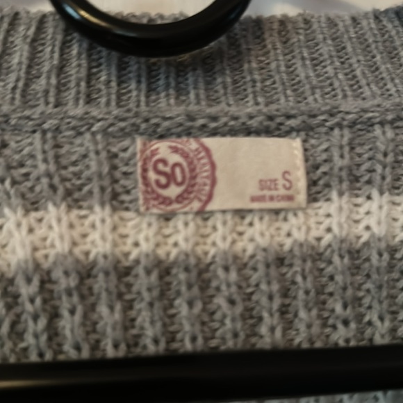 Sweater - Picture 2 of 2